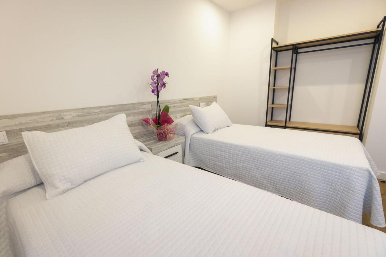 Apartamentos Centro Llanes Bagian luar foto