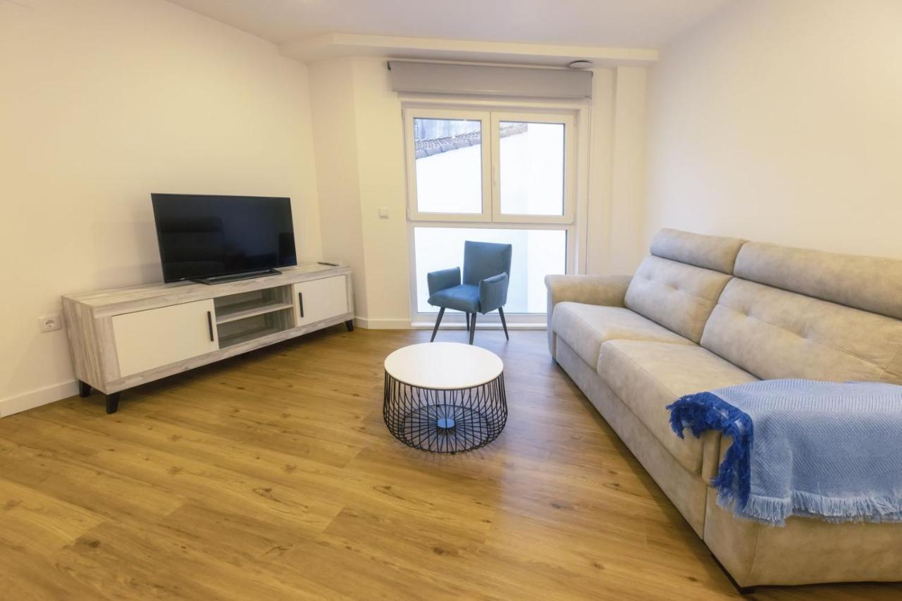 Apartamentos Centro Llanes Bagian luar foto