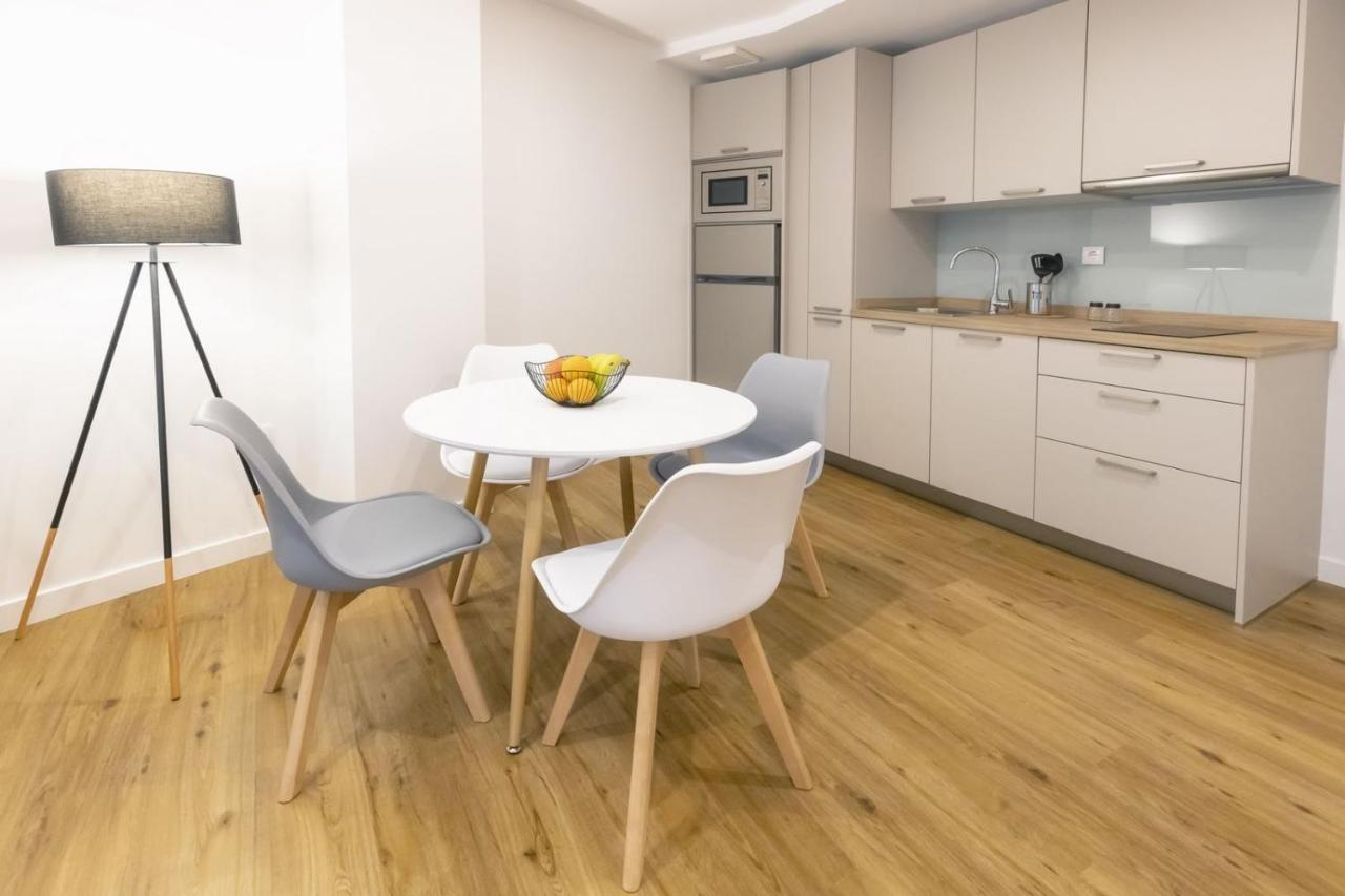 Apartamentos Centro Llanes Bagian luar foto